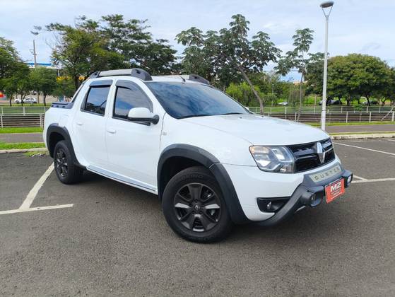 RENAULT DUSTER OROCH 2.0 16V HI-FLEX DYNAMIQUE AUTOMÁTICO